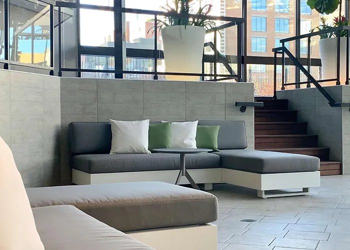 Doubletree By HiltonHotel Montreal