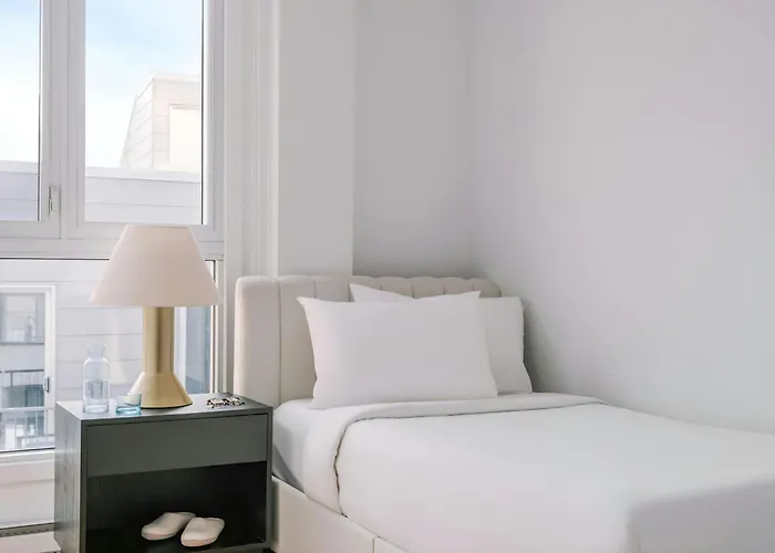 Sonder By Marriott Bonvoy Penny Lane Apartments Old Montréal